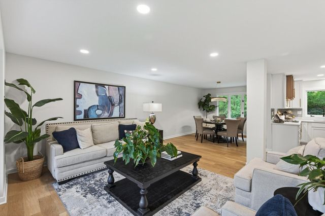 2841 Mayfield Road, Minnetonka, MN 55391