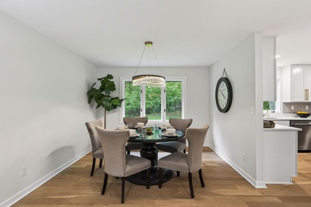 2841 Mayfield Road, Minnetonka, MN 55391