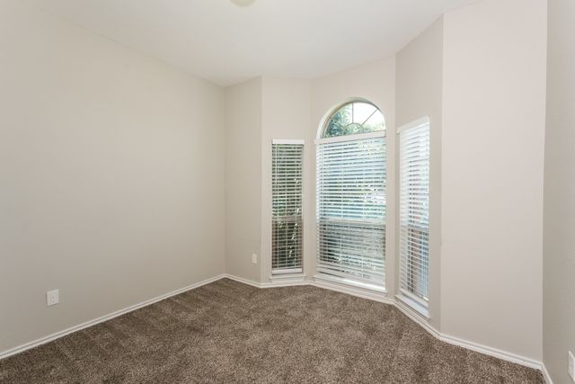 809 Bahar Court, Arlington, TX 76010