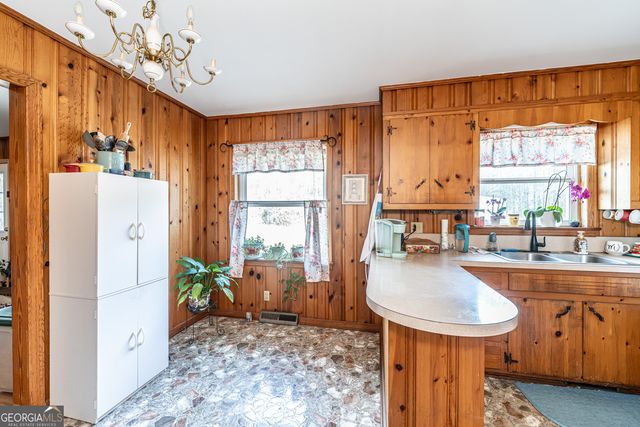 137 New Hermitage Road, Rome, GA 30161