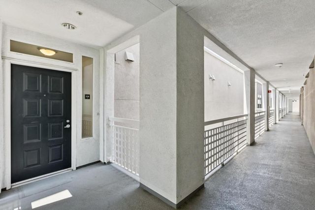 3901 Lick Mill Boulevard 338, Santa Clara, CA 95054
