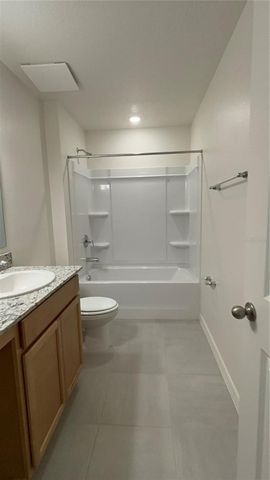 2734 RAINDROP RUN ST, Clermont, FL 34714