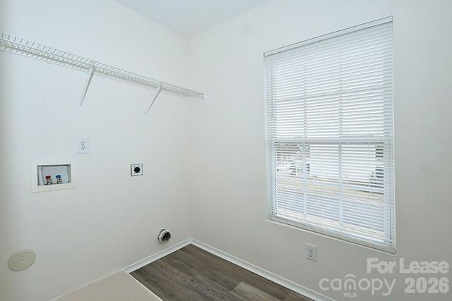 8629 Buckhorn Street, Charlotte, NC 28216