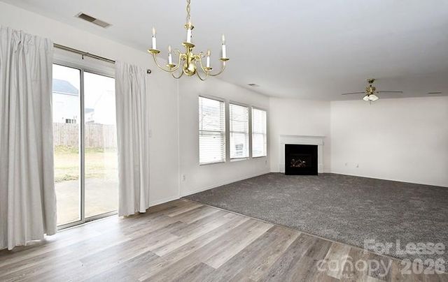 8629 Buckhorn Street, Charlotte, NC 28216