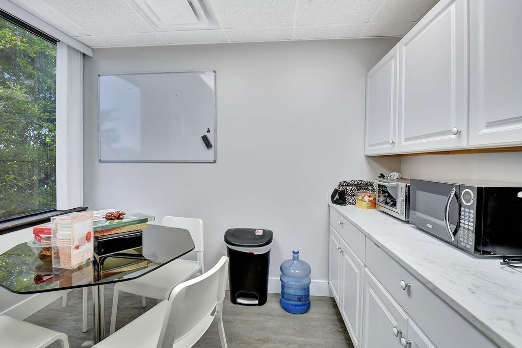 Image 14 of property listing at 5258 Linton Boulevard 301, Delray Beach, FL 33484