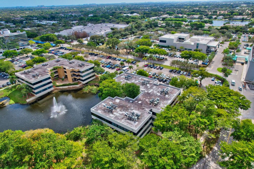 Image 23 of property listing at 5258 Linton Boulevard 301, Delray Beach, FL 33484