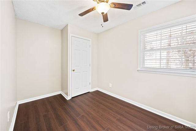 934 Pennsylvania Avenue, Jeffersonville, IN 47130