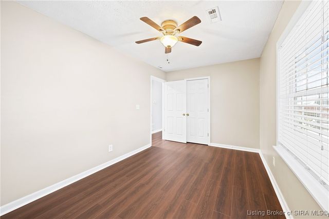 934 Pennsylvania Avenue, Jeffersonville, IN 47130