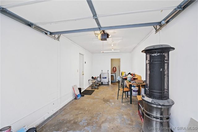 934 Pennsylvania Avenue, Jeffersonville, IN 47130