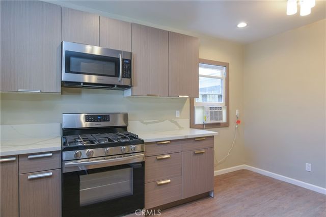 226 S Rexford Drive, Beverly Hills, CA 90212
