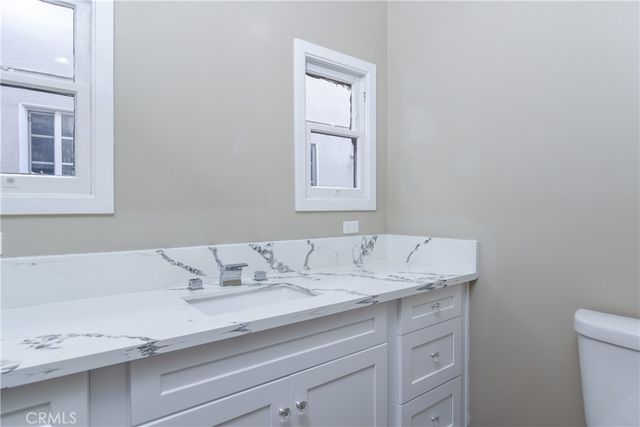 226 S Rexford Drive, Beverly Hills, CA 90212