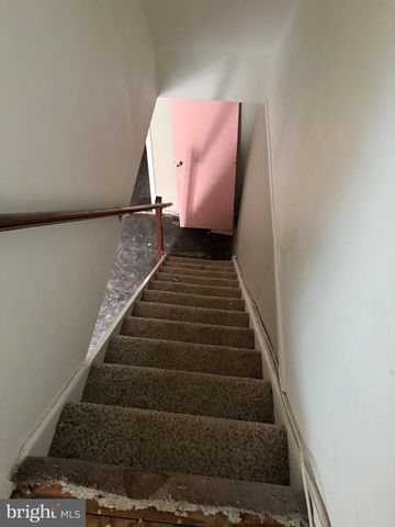 10710 E KESWICK RD, Philadelphia, PA 19154