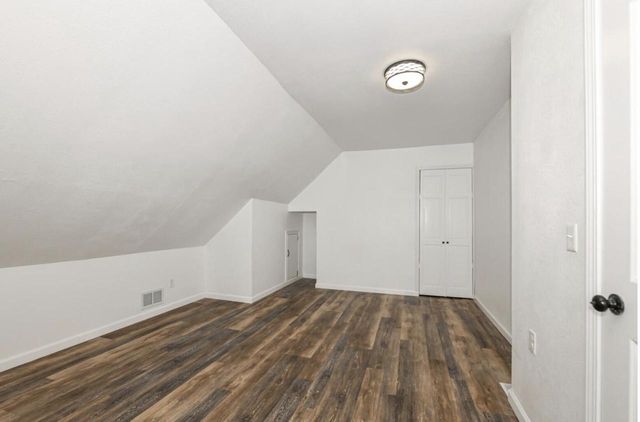 1320 Milwaukee AVENUE, South Milwaukee, WI 53172