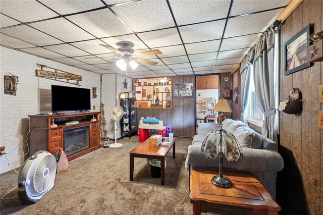 5890 Springfield Xenia Road, Springfield, OH 45502