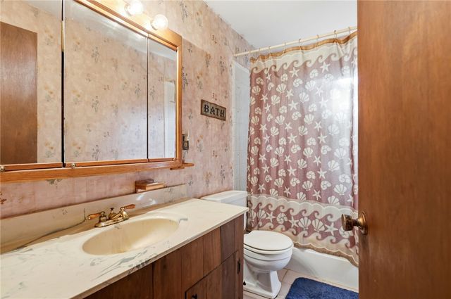 5890 Springfield Xenia Road, Springfield, OH 45502