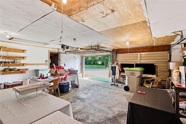 5890 Springfield Xenia Road, Springfield, OH 45502