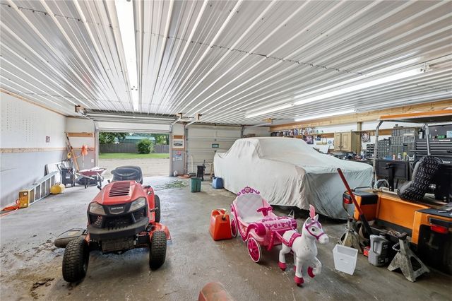 5890 Springfield Xenia Road, Springfield, OH 45502