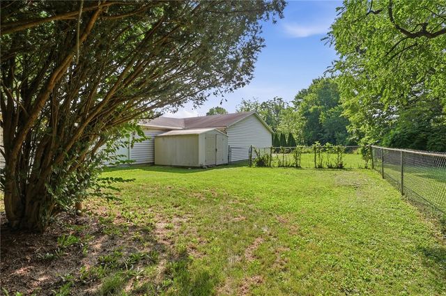 5890 Springfield Xenia Road, Springfield, OH 45502