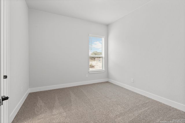 222 Raven Road, Castroville, TX 78009