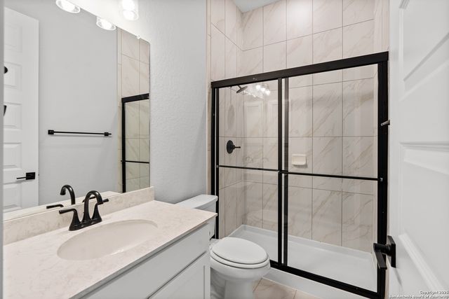 222 Raven Road, Castroville, TX 78009