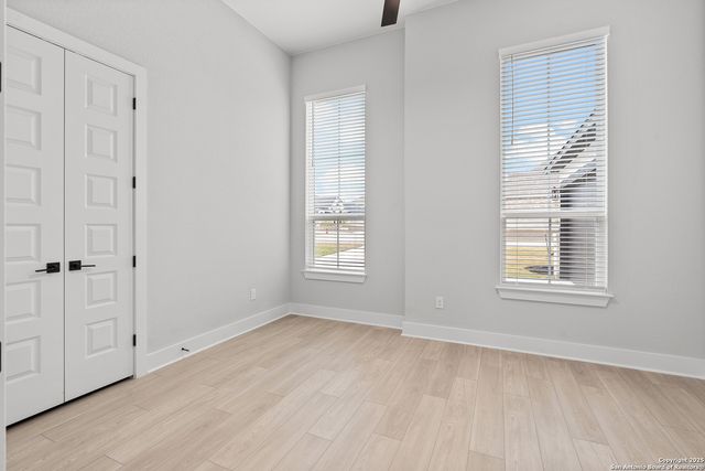 222 Raven Road, Castroville, TX 78009