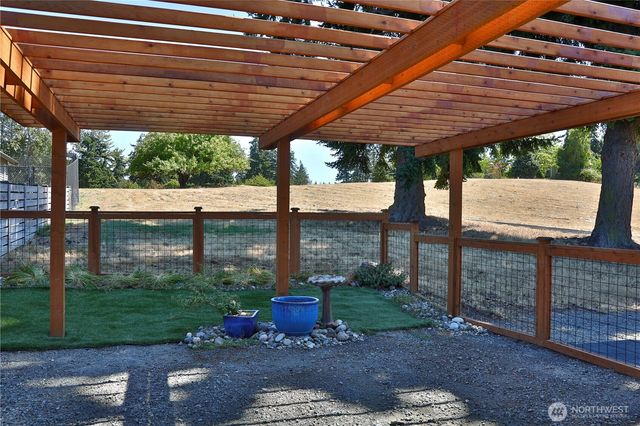 5453 Harborside Lane, Freeland, WA 98249