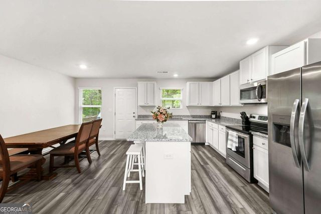241 Muskogee Drive, Dallas, GA 30132