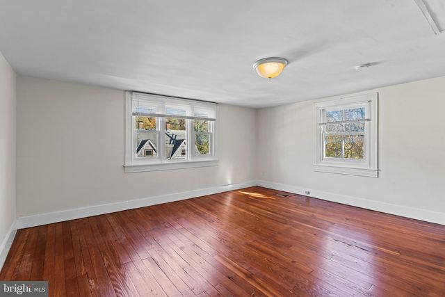 8473 MAIN ST, Ellicott City, MD 21043