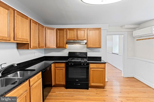 8473 MAIN ST, Ellicott City, MD 21043