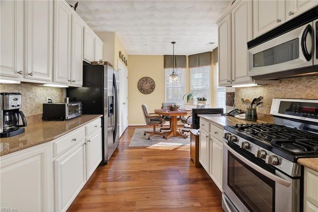 2821 Majestic Oak CT, Virginia Beach, VA 23456