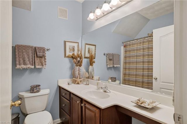 2821 Majestic Oak CT, Virginia Beach, VA 23456