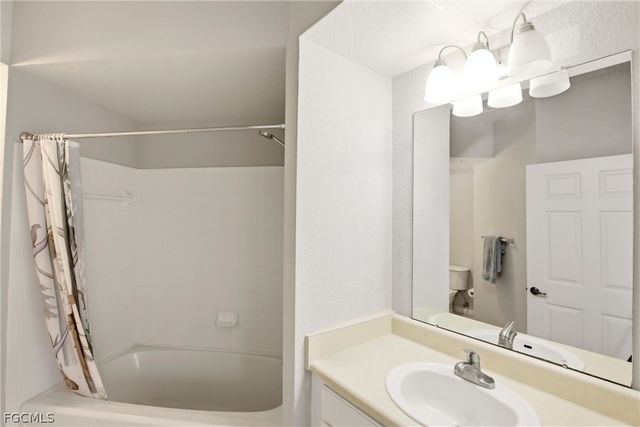 15590 Ocean Walk CIR 313, Fort Myers, FL 33908