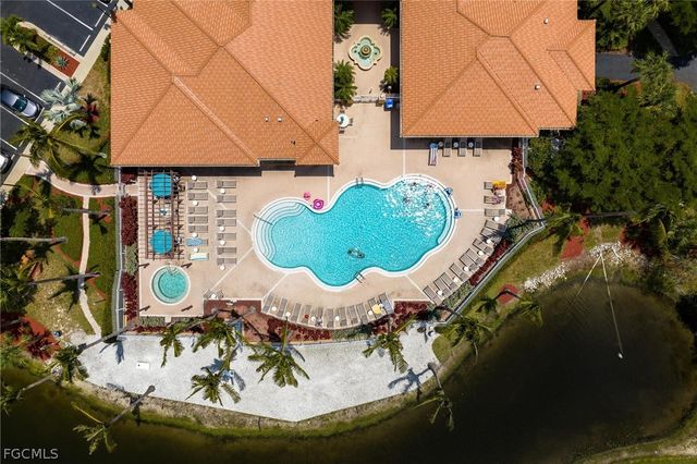 15590 Ocean Walk CIR 313, Fort Myers, FL 33908