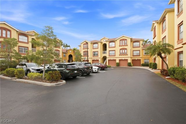 15590 Ocean Walk CIR 313, Fort Myers, FL 33908