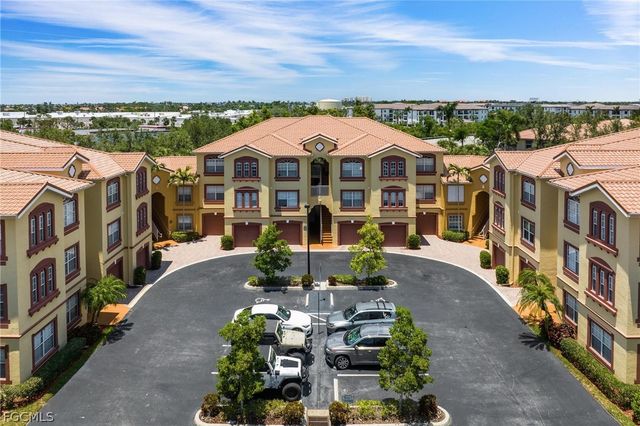 15590 Ocean Walk CIR 313, Fort Myers, FL 33908