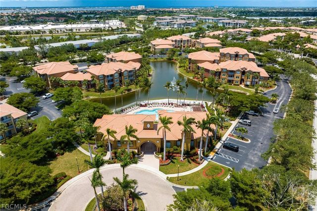 15590 Ocean Walk CIR 313, Fort Myers, FL 33908