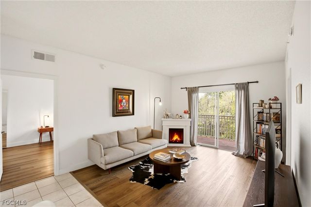 15590 Ocean Walk CIR 313, Fort Myers, FL 33908