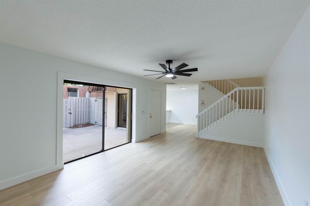 855 Blue Ridge Circle, West Palm Beach, FL 33409