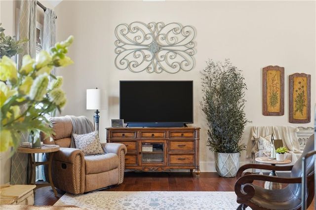 102 N Mountain Brooke Drive, Ball Ground, GA 30107