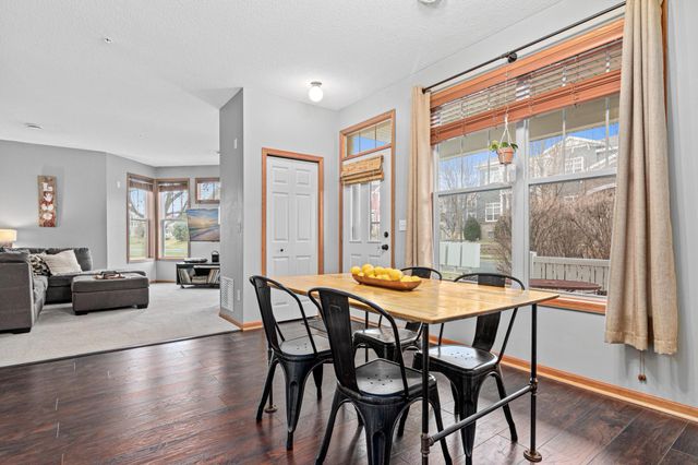 9620 Washington Boulevard 1, Chanhassen, MN 55317