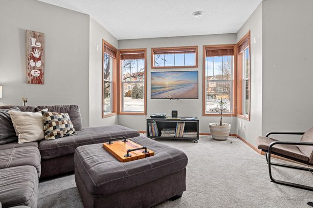 9620 Washington Boulevard 1, Chanhassen, MN 55317
