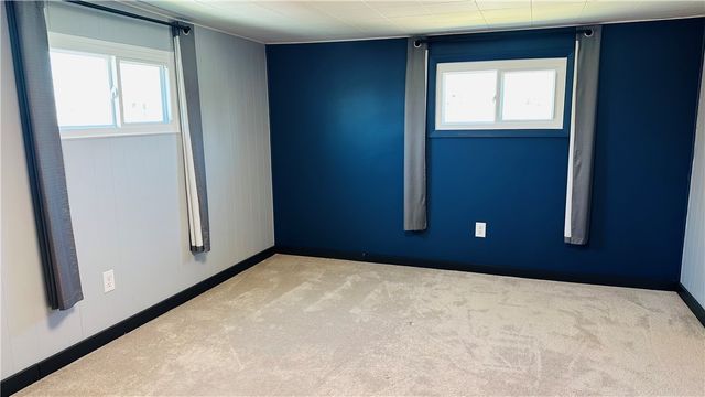 907 Jefferson Avenue, Harrison Twp, PA 15065