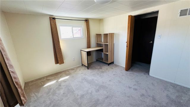 907 Jefferson Avenue, Harrison Twp, PA 15065
