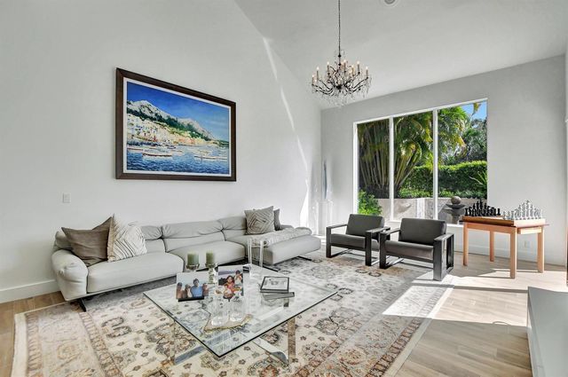7477 Campo Florido, Boca Raton, FL 33433