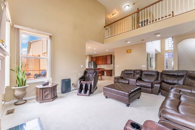 6085 Irene Drive, Hoffman Estates, IL 60192