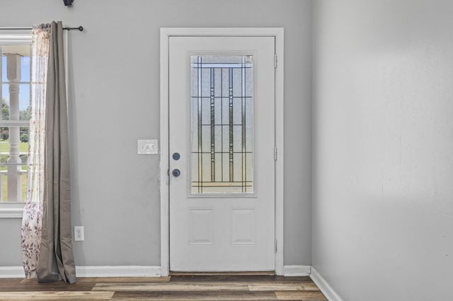 890 Akersville Rd, Lafayette, TN 37083