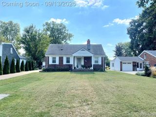 30285 7 Mile Road, Livonia, MI 48152