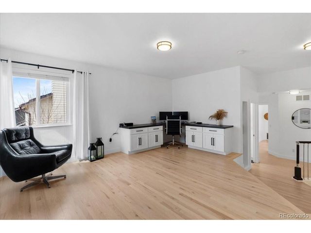 9421 Crestmore Way, Highlands Ranch, CO 80126