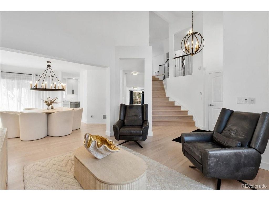 9421 Crestmore Way, Highlands Ranch, CO 80126