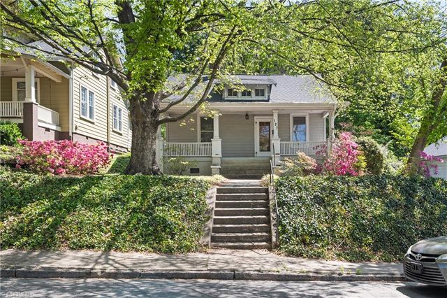 127 S Sunset Drive, Winston-salem, NC 27101